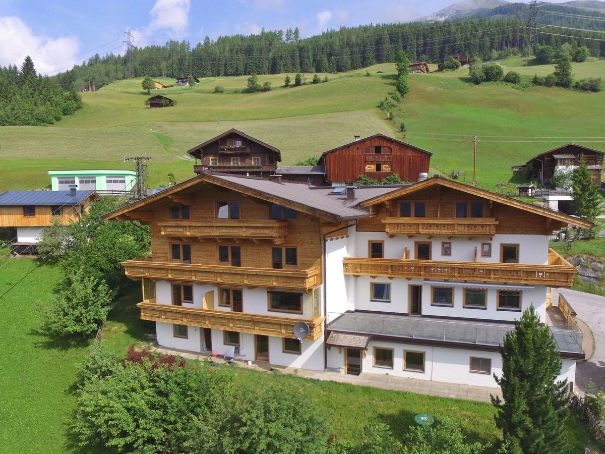 Chalet In Koenigsleiten Near Ski Area With Sauna Exterior photo